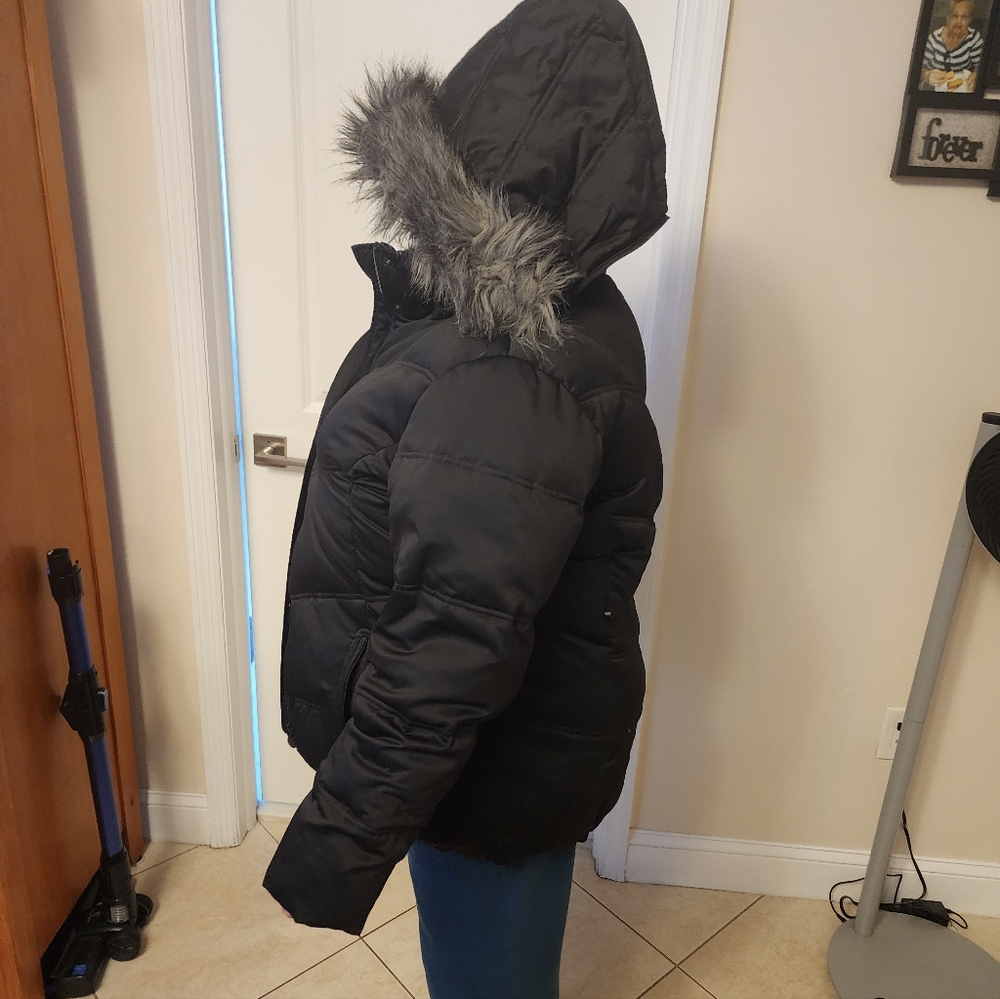 Calvin Klein Black Puffer Jacket with Faux Fur Trim
